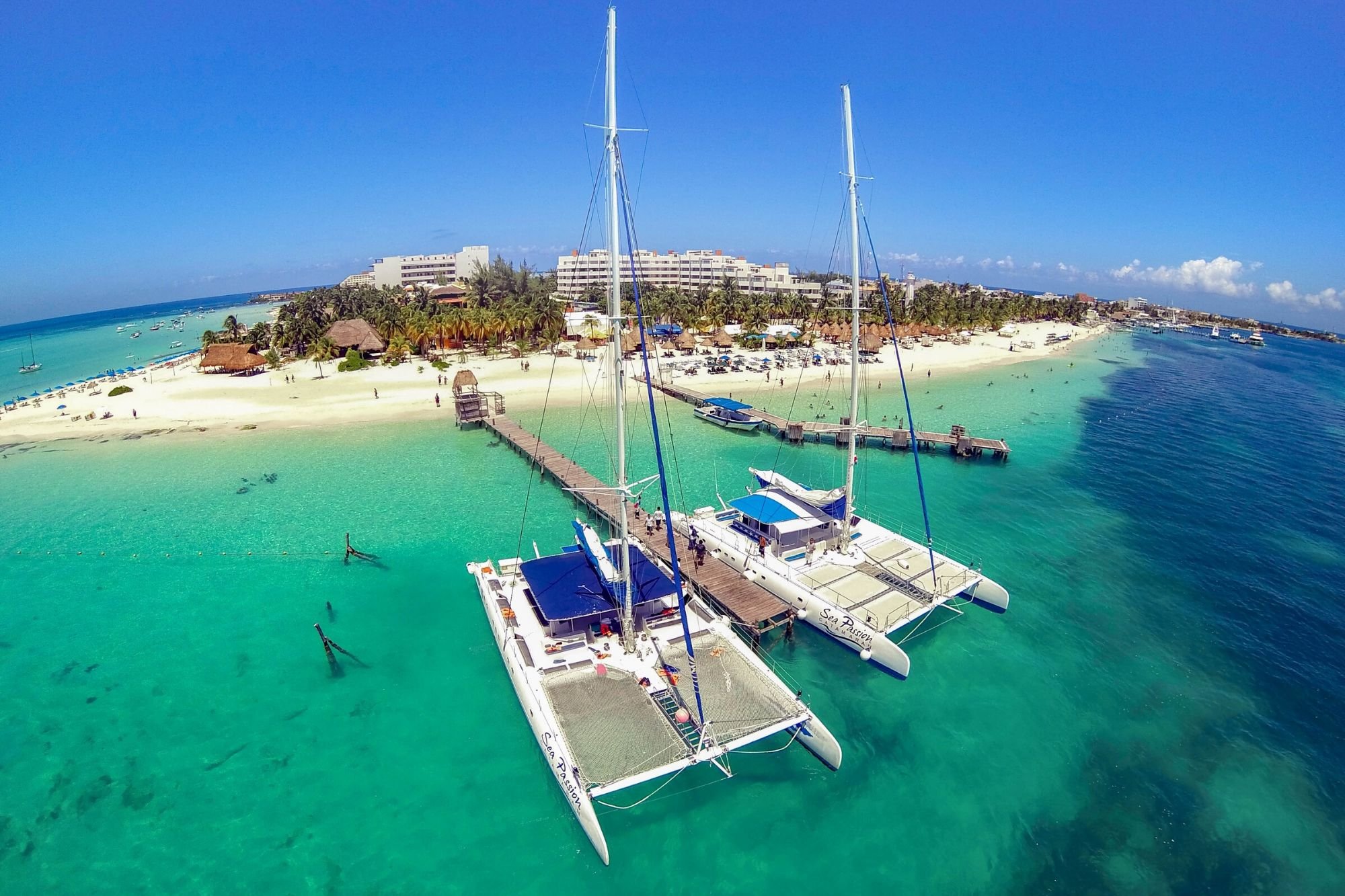 Private Isla Mujeres Tour in Sea Passion I Catamaran for up to 100